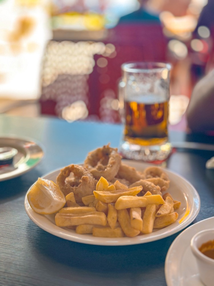 Cosa mangiare a Lanzarote calamari fritti